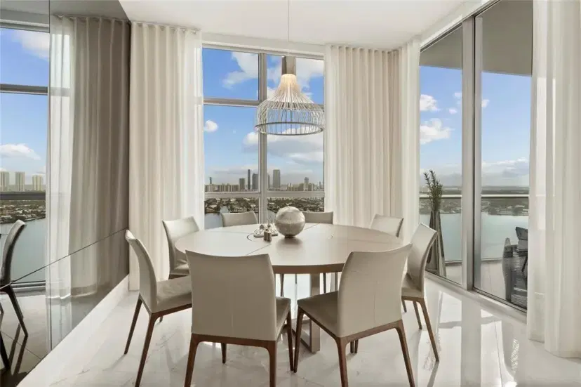 Picture of 17301 Biscayne Blvd Ph 7, Aventura FL 33160