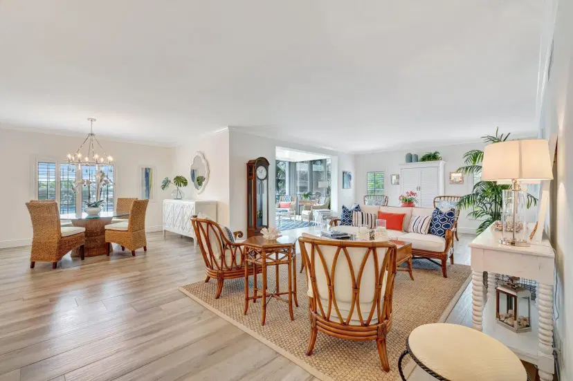Picture of 790 Andrews Avenue H-202, Delray Beach FL 33483