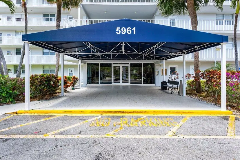 Picture of 5961 NW 2Nd 6080 Avenue Four, Boca Raton FL 33487