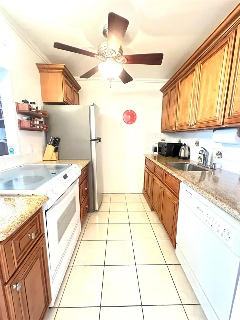 Picture of 3063 Cambridge D 3063, Deerfield Beach FL 33442