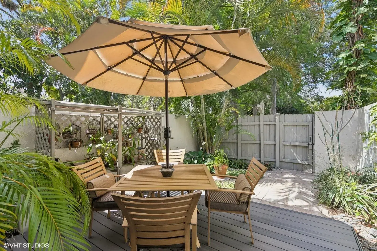 Picture of 3082 S Oakland Forest Dr 1304, Oakland Park, FL 33309