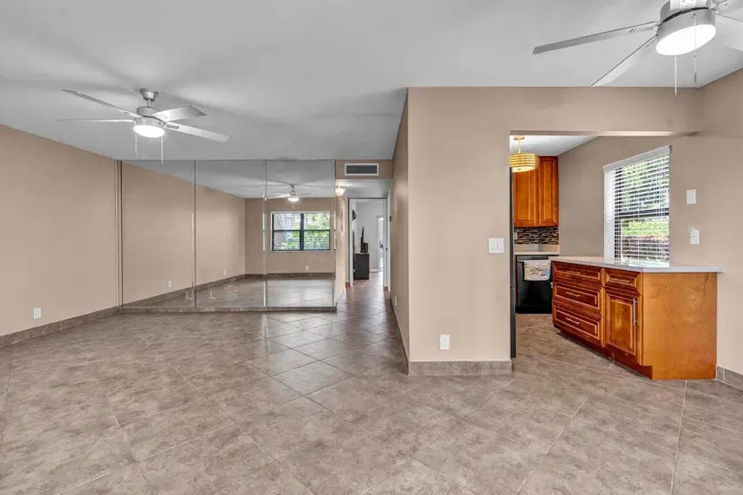 Picture of 743 Burgundy P, Delray Beach FL 33484