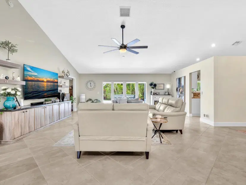 Picture of 5999 Sun Berry Circle, Boynton Beach FL 33437