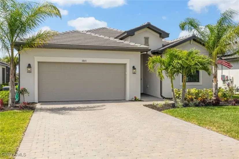 Picture of 18651 Ives Dr, Estero FL 33928