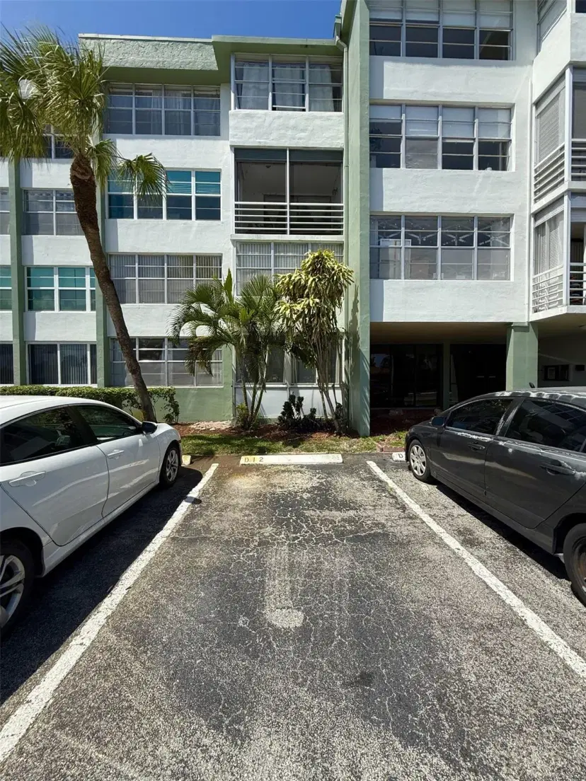 Picture of 2741 E Taft St 102, Hollywood FL 33020