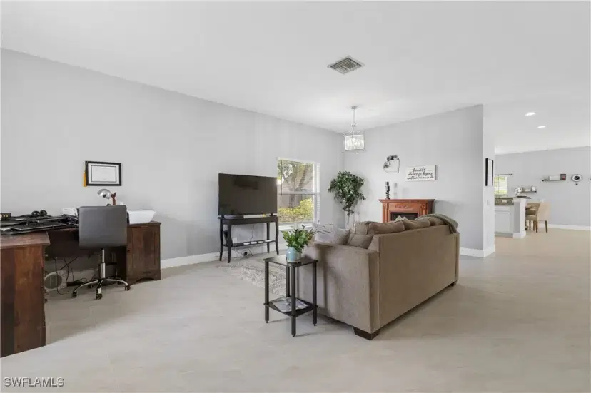 Picture of 2305 Cape Heather Cir, Cape Coral FL 33991