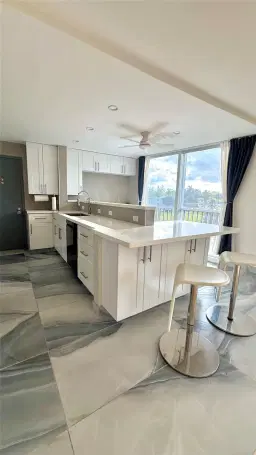 Picture of 720 Bayshore Dr 202, Fort Lauderdale, FL 33304