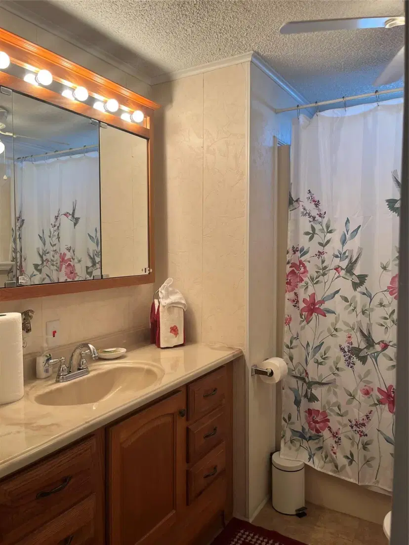 Picture of 19 La Puerta Del Norte, Fort Pierce FL 34951