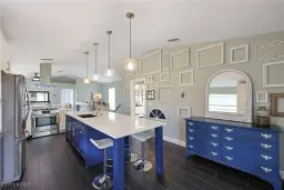 Picture of 2348 Lake Ave, Naples, FL 34112