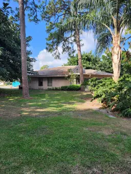 Picture of 6339 Woodthrush Court, Palm Beach Gardens, FL 33418