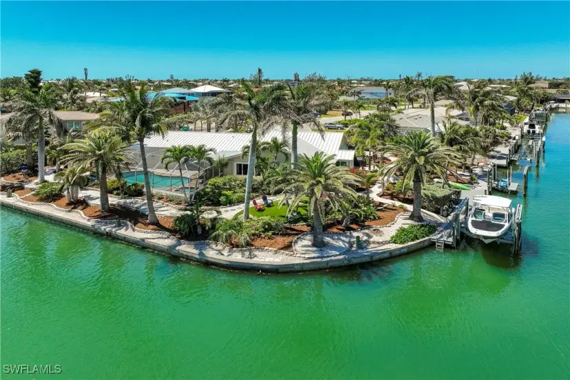 Picture of 812 Angel Wing Dr, Sanibel FL 33957