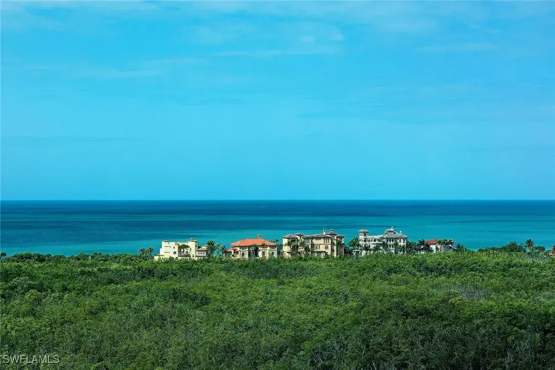 Picture of 7515 Pelican Bay Blvd 7B, Naples, FL 34108