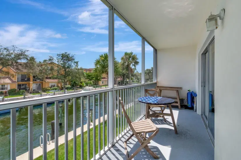 Picture of 120 Lehane Terrace 219, North Palm Beach FL 33408