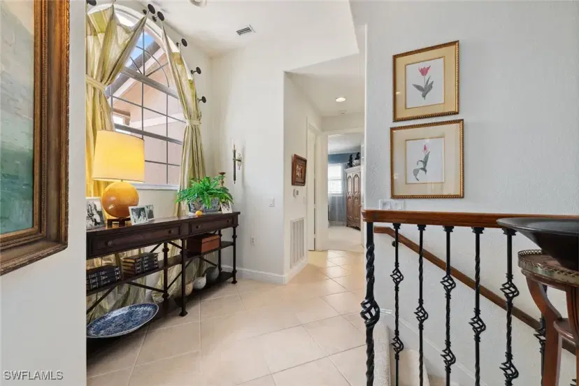 Picture of 770 Regency Reserve Cir 1803, Naples FL 34119