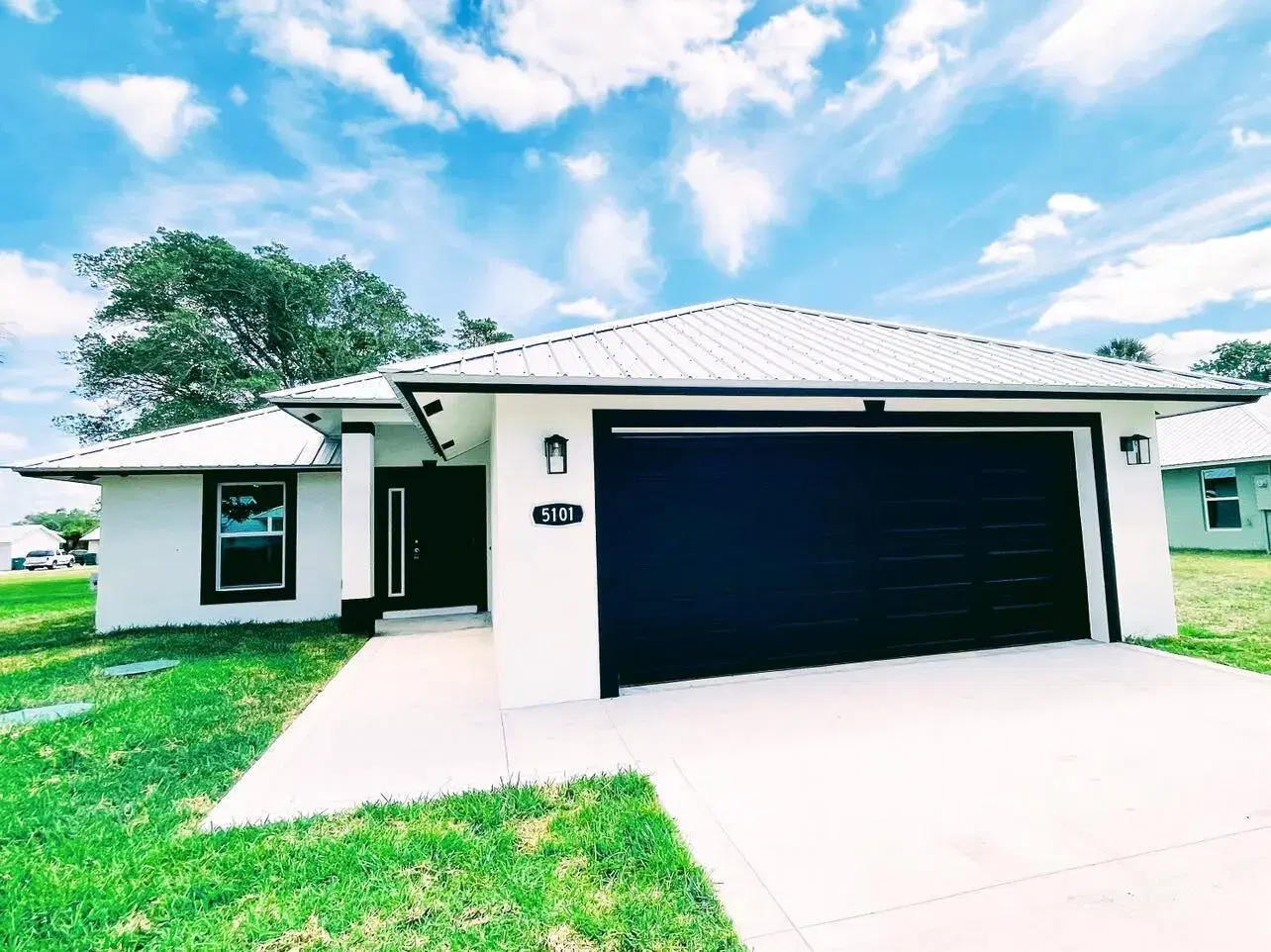 Picture of 5101 SE 43Rd Trace, Okeechobee, FL 34974