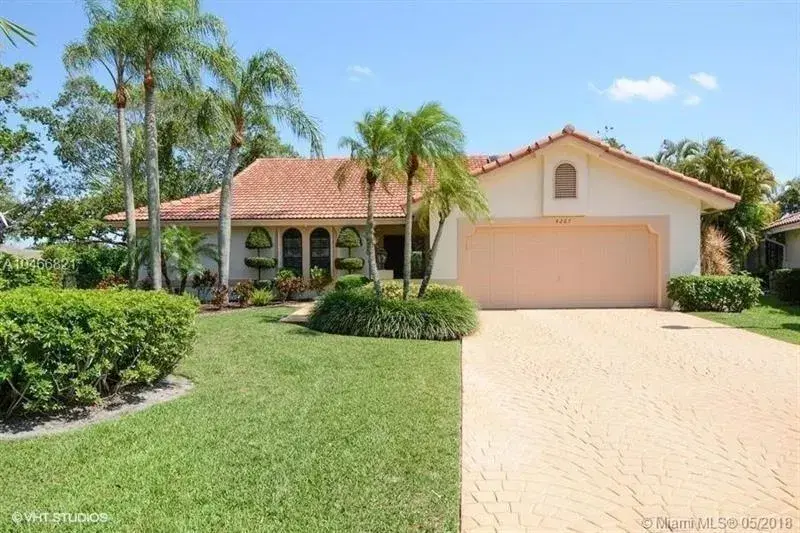 Picture of 4207 NW 70Th Ln, Coral Springs FL 33065
