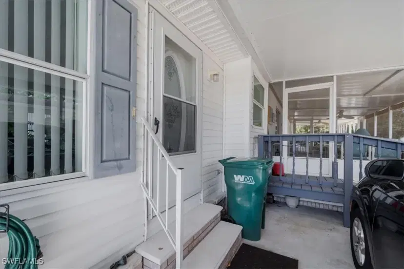 Picture of 256 Riverwood Rd, Naples FL 34114