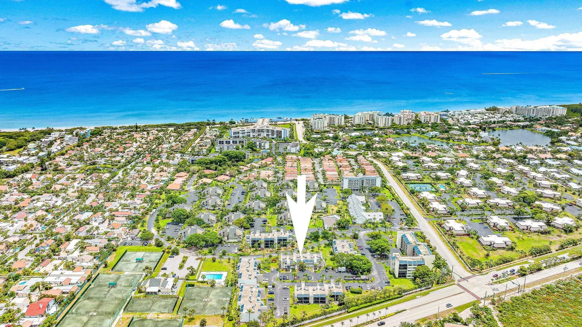 Picture of 1605 S Us Highway 1 V2-204, Jupiter, FL 33477