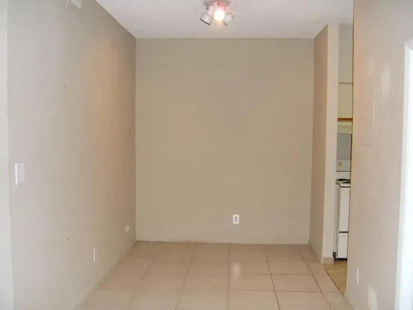 Picture of 880 Cypress Park Way E, Deerfield Beach FL 33064