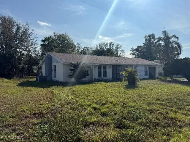 Picture of 1436 SE 25Th Ter, Cape Coral, FL 33904