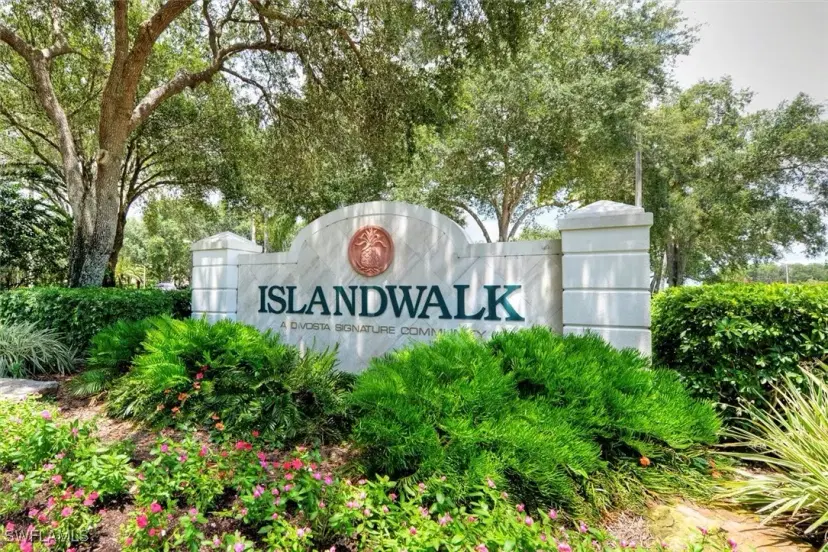 Picture of 6048 Andros Way, Naples FL 34119