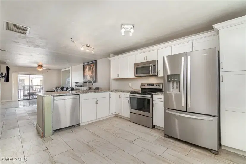 Picture of 4516 Santa Barbara Blvd 1, Cape Coral FL 33914