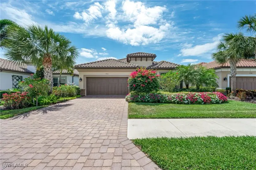 Picture of 8540 Sevilla Ct, Naples FL 34114