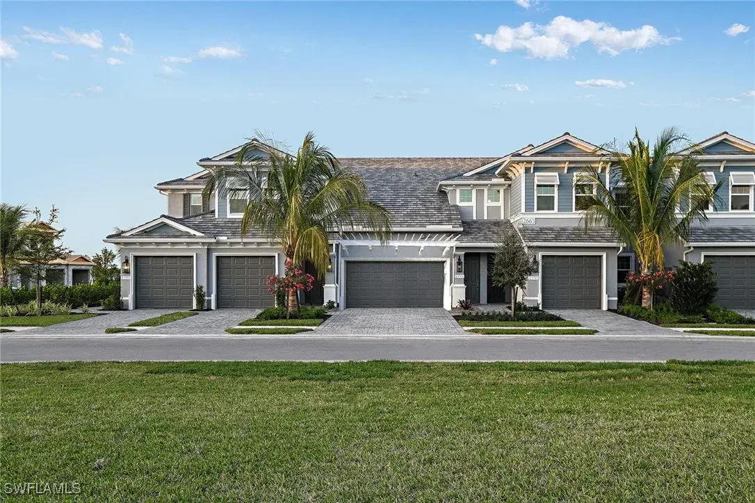 Picture of 2665 Seychelles Cir 1905, Naples, FL 34112