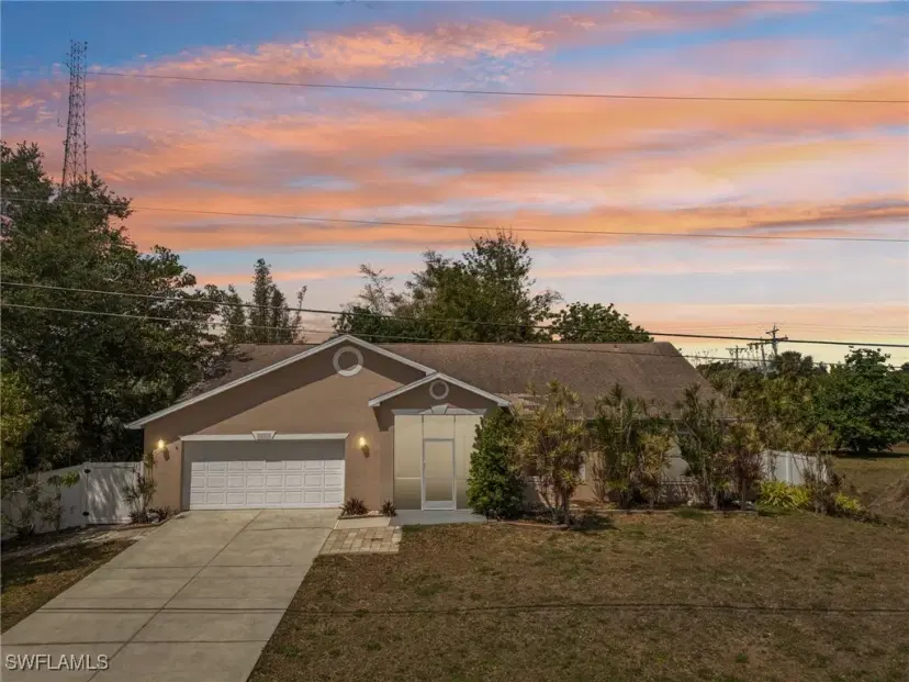 Picture of 1551 Evalena Ln, North Fort Myers FL 33917