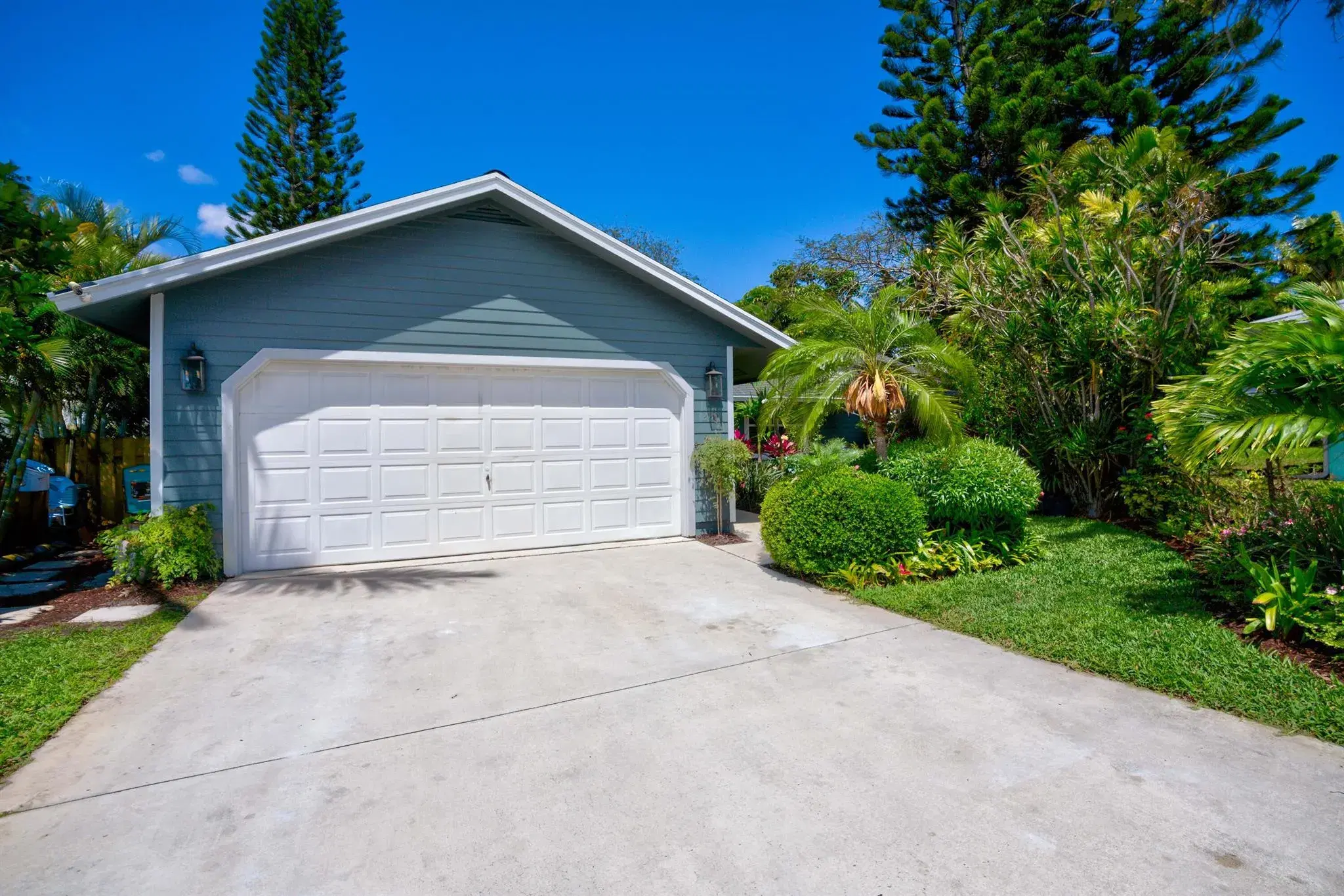 Picture of 237 Wingo Street, Tequesta, FL 33469
