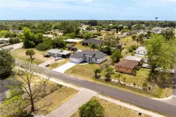 Picture of 706 Coolidge Ave, Lehigh Acres, FL 33936
