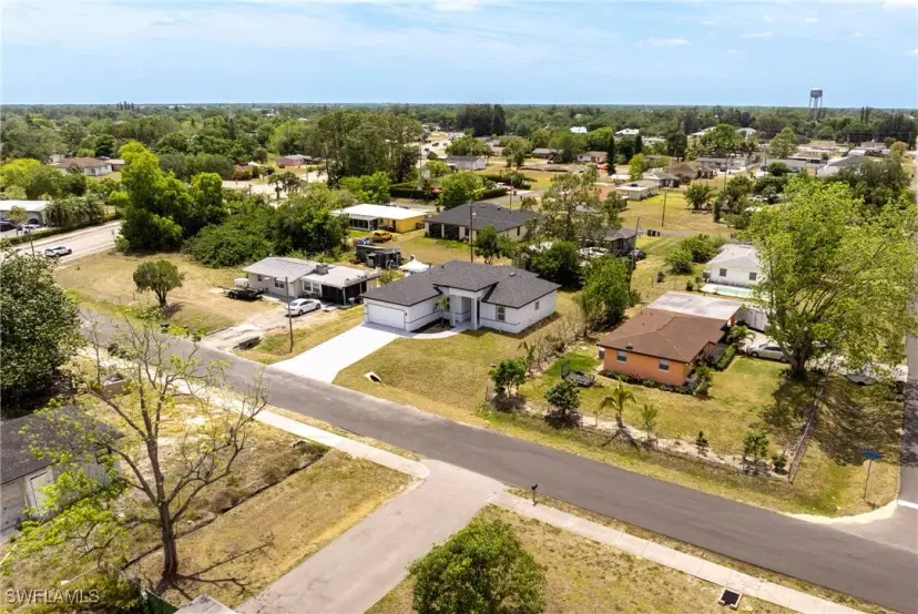 Picture of 706 Coolidge Ave, Lehigh Acres FL 33936