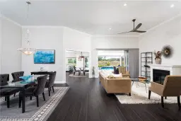 Picture of 233 Monterey Dr, Naples, FL 34119