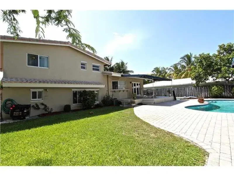 Picture of 4850 NE 28Th Ave, Fort Lauderdale FL 33308