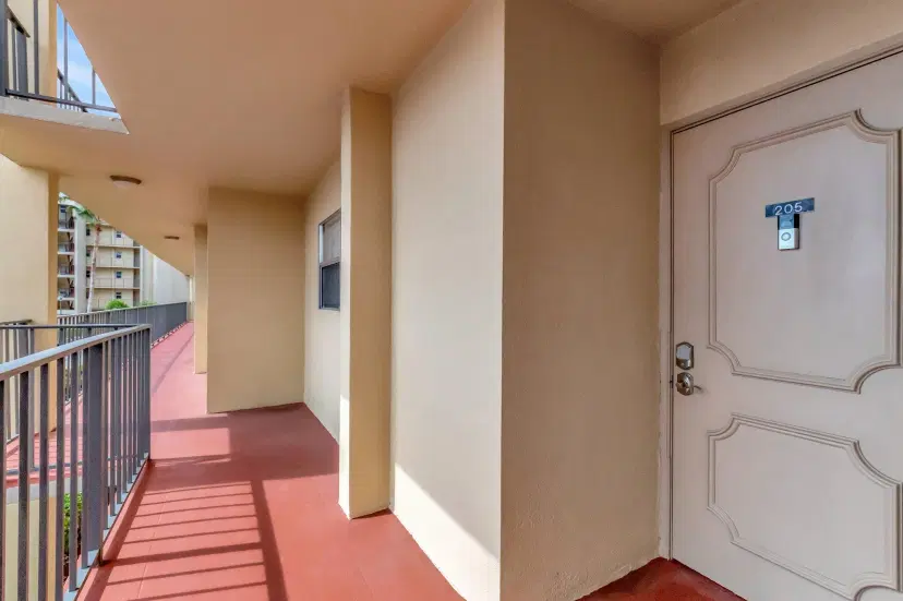 Picture of 3590 Via Poinciana 205, Lake Worth FL 33467