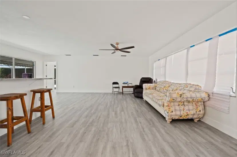 Picture of 10300 Mcgregor Blvd, Fort Myers FL 33919