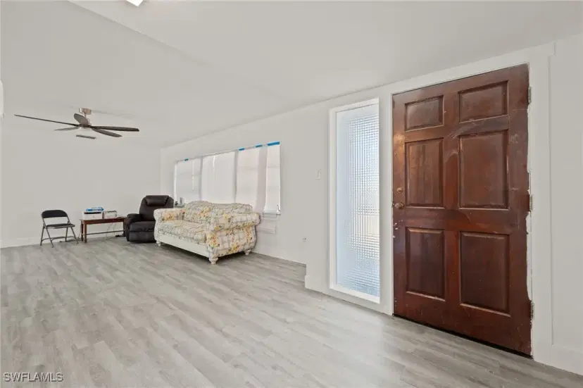Picture of 10300 Mcgregor Blvd, Fort Myers FL 33919