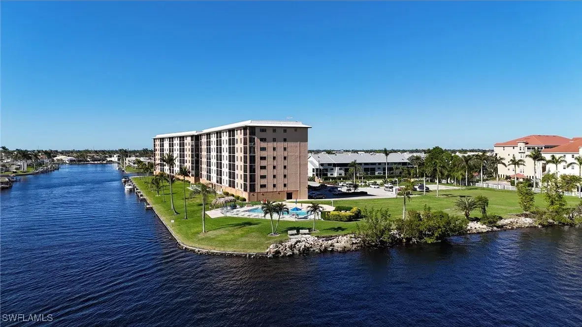 Picture of 4260 SE 20Th Pl 801, Cape Coral, FL 33904