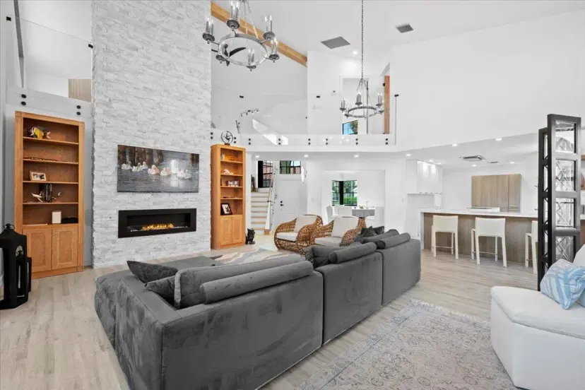 Picture of 2518 La Lique Circle, Palm Beach Gardens FL 33410