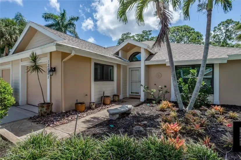Picture of 13001 Imperial Park Pl, Naples FL 34110