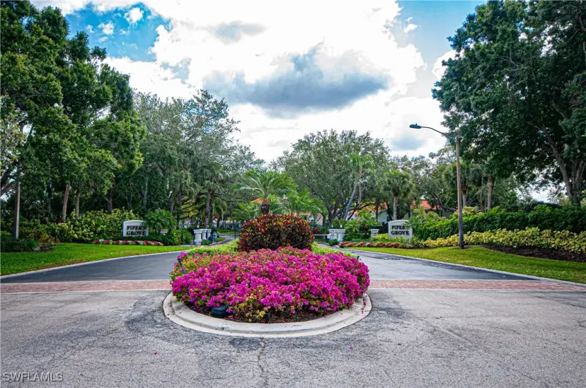 Picture of 2440 Old Groves Rd C201, Naples FL 34109
