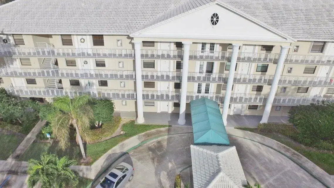 Picture of 3521 Village Boulevard 103, West Palm Beach, FL 33409