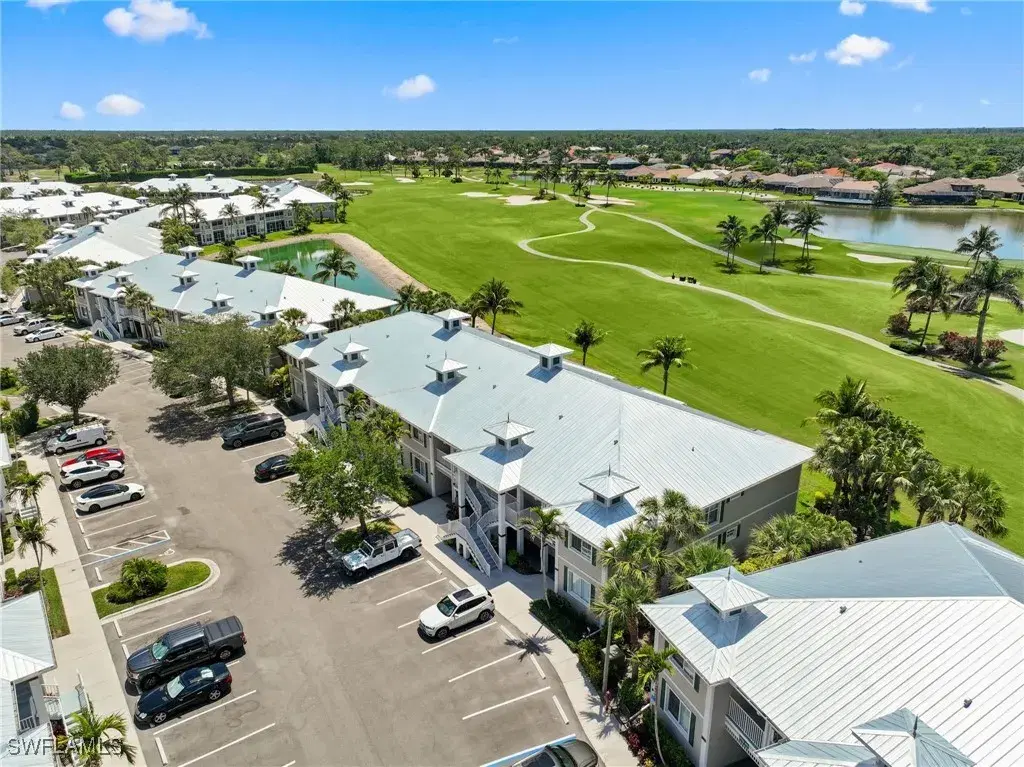 Picture of 7955 Mahogany Run Ln 515, Naples, FL 34113