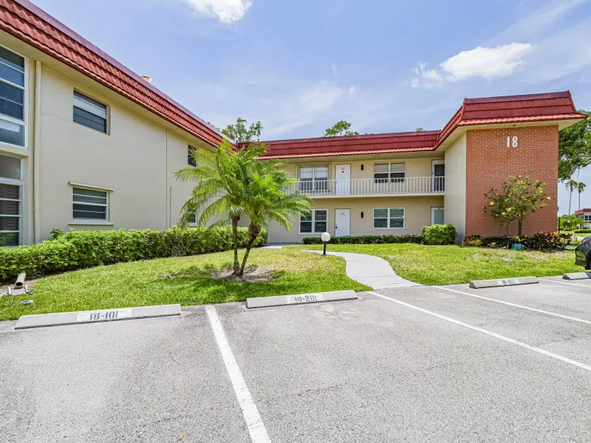 Picture of 18 Vista Palm Lane 102, Vero Beach FL 32962