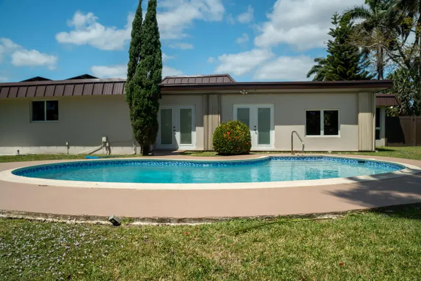 Picture of 20 W Tropical Way, Plantation FL 33317