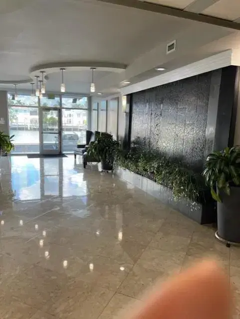 Picture of 1500 S Ocean Dr 5E, Hollywood FL 33019