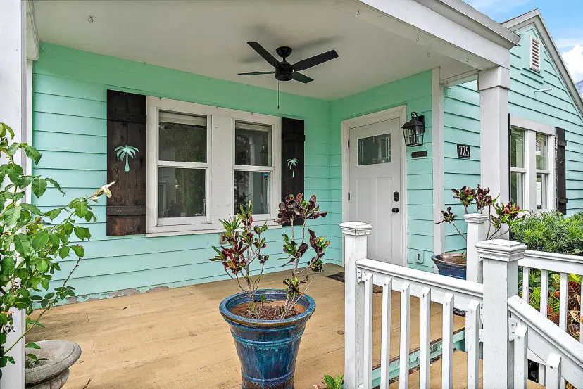 Picture of 725 N Ocean Breeze, Lake Worth Beach FL 33460