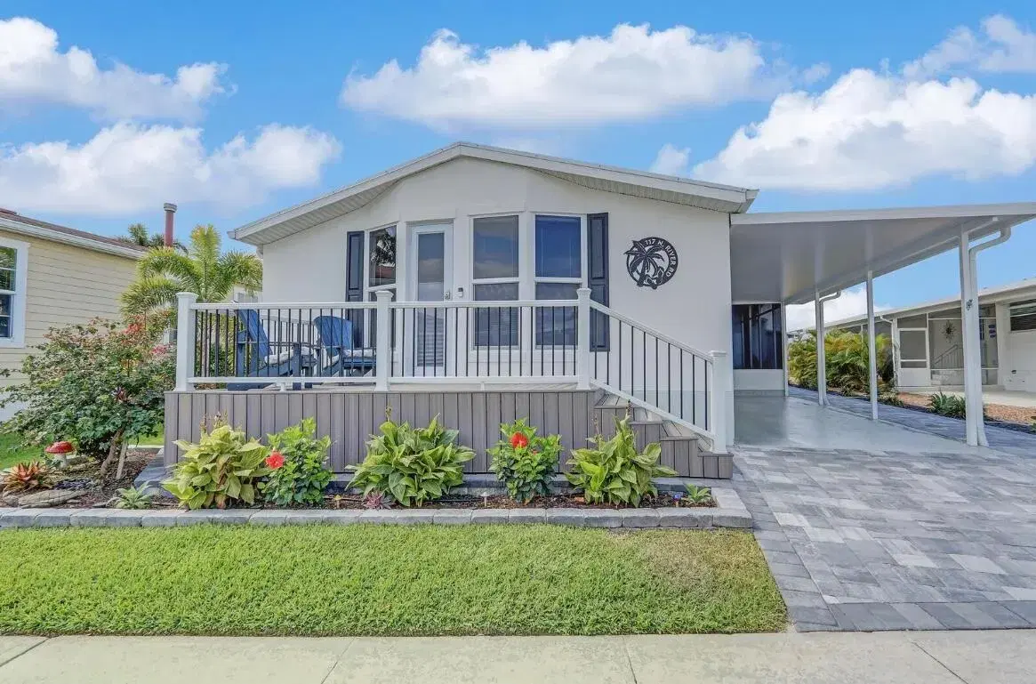 Picture of 400 N A1A 117, Jupiter, FL 33477