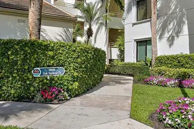 Picture of 827 Oak Harbour Drive 827, Juno Beach FL 33408
