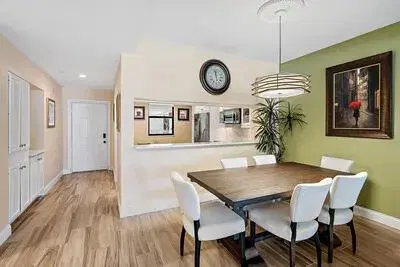 Picture of 827 Oak Harbour Drive 827, Juno Beach FL 33408
